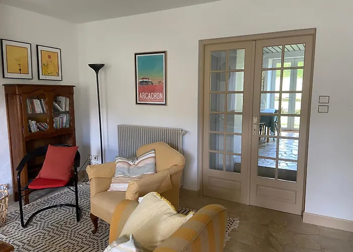 Hébergement de vacances Maison Les Charmes - Clos Fontaine 4/5 Personnes *